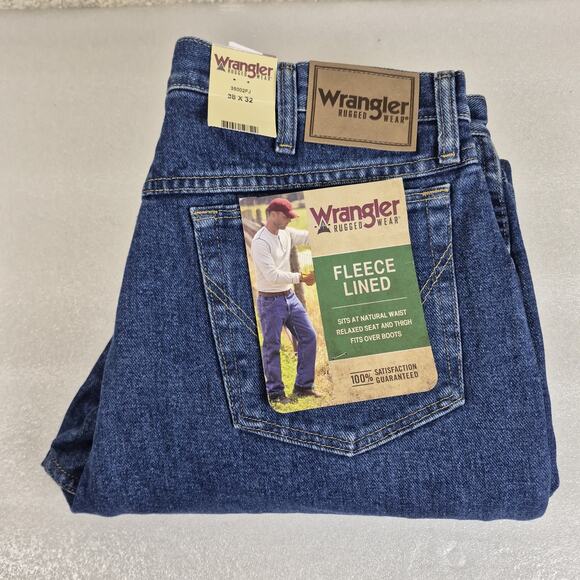 NWT Wrangler Jeans Mens 36x32 Blue Rugged Wear Green Fleece Lined Relaxed Fit - Picture 8 of 8